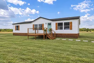 1085 Co Rd 4935, Trenton, TX 75490 - Photo 1