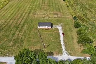 1085 Co Rd 4935, Trenton, TX 75490 - Photo 3