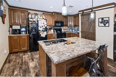 170 Western Lake Drive, Weatherford, TX 76087 - Photo 9