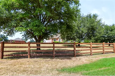 170 Park Place Circle, Cresson, TX 76035 - Photo 3