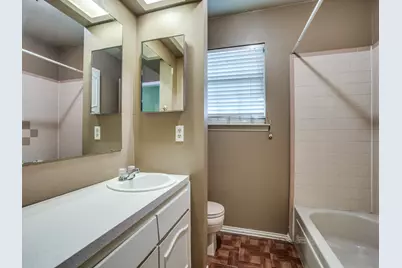 1209 Valley Vista Drive, Grapevine, TX 76051 - Photo 11