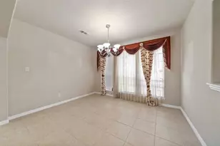 100 Liones Ln, Lewisville, TX 75056 - Photo 5