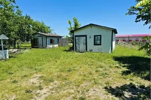 310 Broadway Ave, Anna, TX 75409 - Photo 9