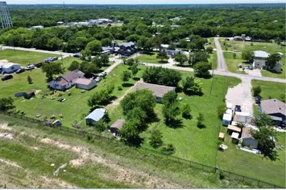310 Broadway Avenue, Anna, TX 75409 - Photo 3