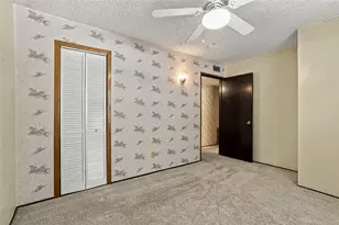 5434 Laredo Ln, Garland, TX 75043 - Photo 19