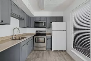 9807 Walnut St, Dallas, TX 75243 - Photo 9