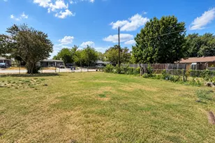 2921 Charles Dr, Garland, TX 75041 - Photo 7