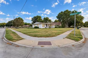 2921 Charles Dr, Garland, TX 75041 - Photo 37