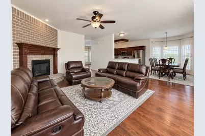 7909 Glenview Way, Rowlett, TX 75089 - Photo 11