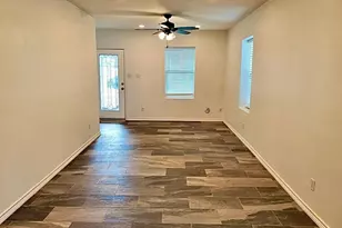 2204 Prairie Ave, Fort Worth, TX 76164 - Photo 7