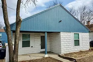 2204 Prairie Ave, Fort Worth, TX 76164 - Photo 3