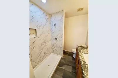 2204 Prairie Avenue, Fort Worth, TX 76164 - Photo 17