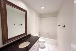 8703 StoneCrest Dr, Irving, TX 75063 - Photo 19