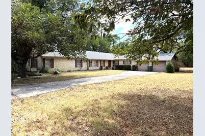 316 S Erath Street, Iredell, TX 76649 - Photo 1