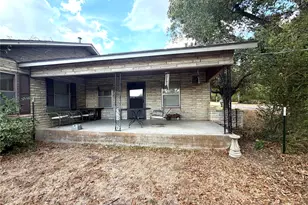 316 S Erath St, Iredell, TX 76649 - Photo 17