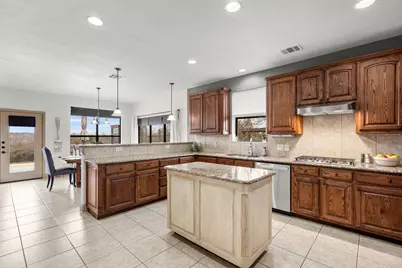 1017 Hilltop Drive, Lavon, TX 75166 - Photo 5