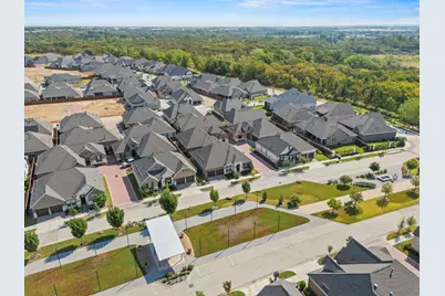 4709 Kings Garden Parkway, Arlington, TX 76005 - Photo 27