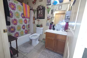 501 W Fannin St, Rice, TX 75155 - Photo 3