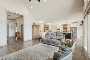 1605 Covered Bridge Ct, Gunter, TX 75058 - Photo 7