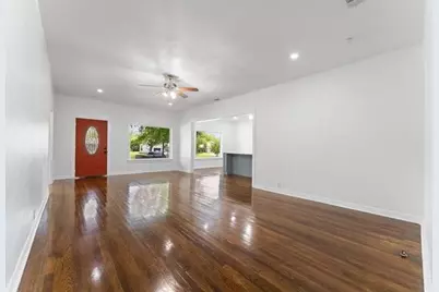 2405 Monroe Street, Commerce, TX 75428 - Photo 11