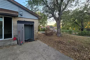 7309 Broken Tree Trail, Dallas, TX 75232 - Photo 35