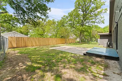 2405 Monroe Street, Commerce, TX 75428 - Photo 29