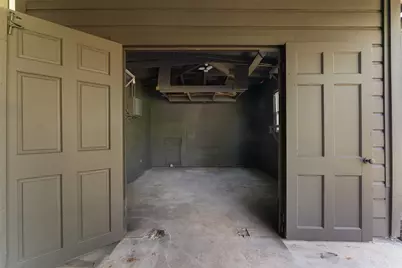 2405 Monroe Street, Commerce, TX 75428 - Photo 31