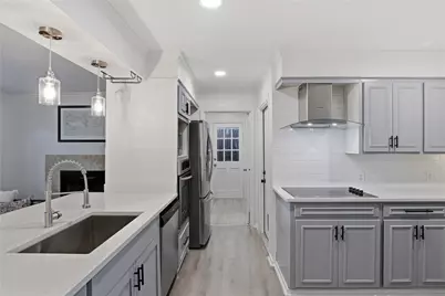 1314 E Lovers Lane, Arlington, TX 76010 - Photo 13