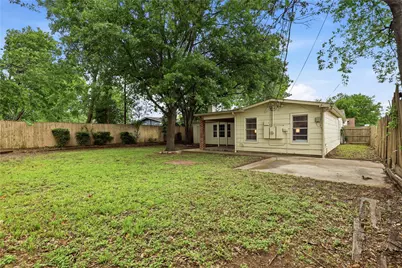 1314 E Lovers Lane, Arlington, TX 76010 - Photo 39