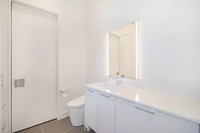 60 Vanguard Way, Dallas, TX 75243 - Photo 31