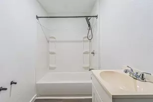 5406 Houghton Ave, Fort Worth, TX 76107 - Photo 9