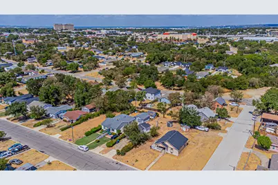 5406 Houghton Avenue, Fort Worth, TX 76107 - Photo 19