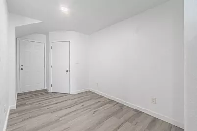 5406 Houghton Avenue, Fort Worth, TX 76107 - Photo 7