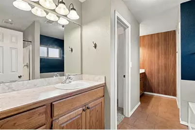 108 Chisolm Trail Court, Springtown, TX 76082 - Photo 23