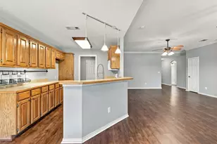 108 Chisolm Trail Ct, Springtown, TX 76082 - Photo 15