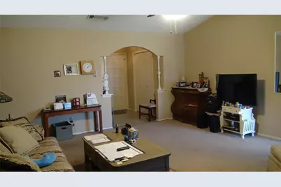 2107 Bordeaux Drive, Carrollton, TX 75007 - Photo 3
