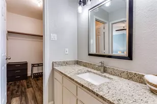 529 Essex Pl, Euless, TX 76039 - Photo 19
