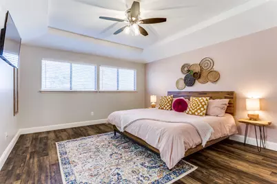 529 Essex Place, Euless, TX 76039 - Photo 13