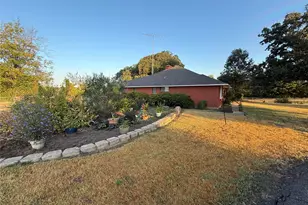 177 County Road 3341 N, Sulphur Springs, TX 75482 - Photo 9