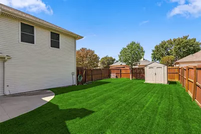 1021 Dartmouth Drive, Lewisville, TX 75067 - Photo 33