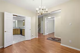 1021 Dartmouth Dr, Lewisville, TX 75067 - Photo 5