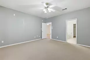 1021 Dartmouth Dr, Lewisville, TX 75067 - Photo 19