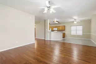1021 Dartmouth Dr, Lewisville, TX 75067 - Photo 11
