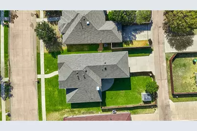 1021 Dartmouth Drive, Lewisville, TX 75067 - Photo 35