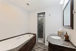 220 Ash Creek Dr W, Sanctuary, TX 76020 - Photo 21