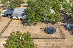 220 Ash Creek Dr W, Sanctuary, TX 76020 - Photo 29