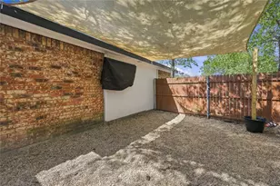 900 N Grand Ave, Waxahachie, TX 75165 - Photo 25