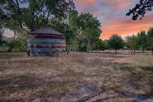 1015 Oak Trl, Union Valley, TX 75474 - Photo 1