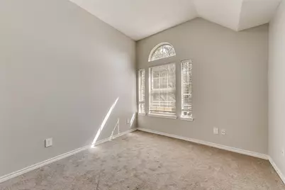 503 Las Cruces Drive, Irving, TX 75063 - Photo 13