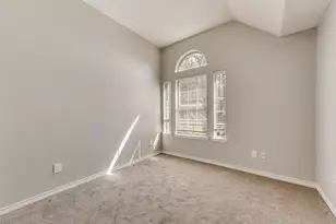 503 Las Cruces Dr, Irving, TX 75063 - Photo 13